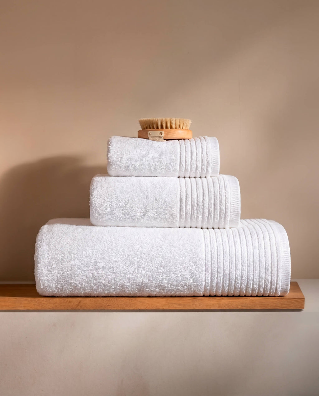 Sunday Citizen Spa Cotton Towel Set in Clear White