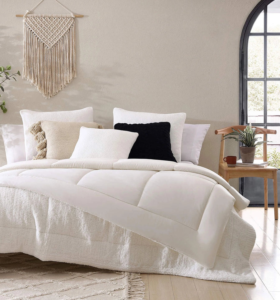 Sunday Citizen Snug Comforter, Full/Queen - Off White