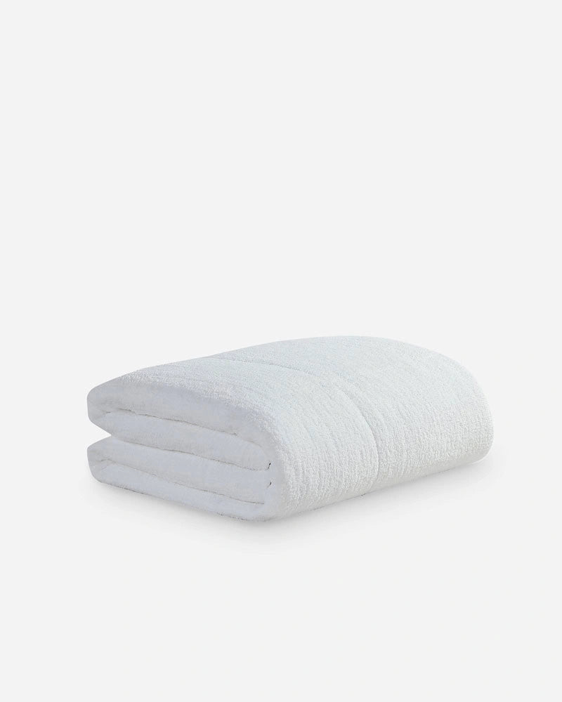 Snug Quilted Comforter Clear White