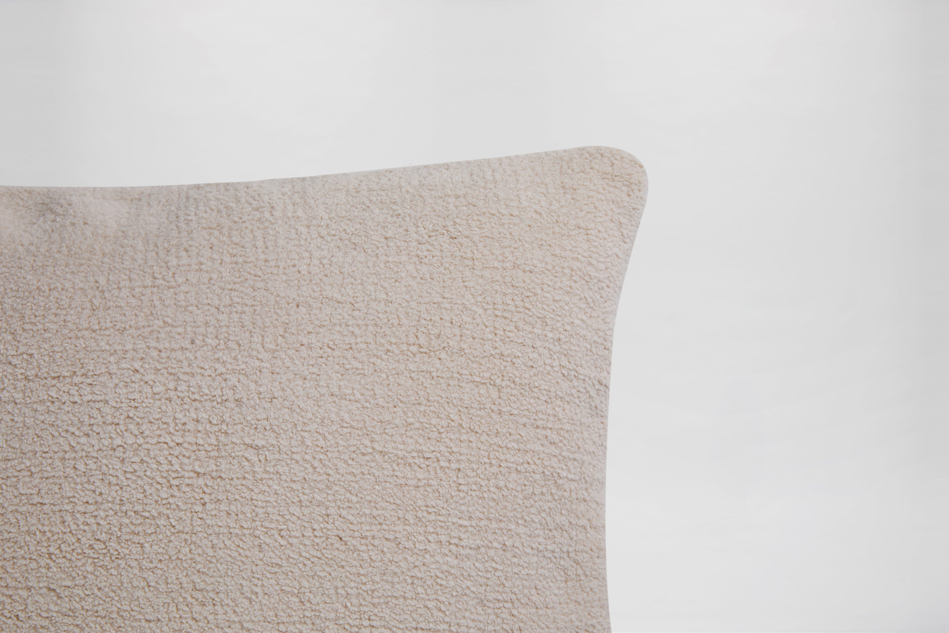 Sunday Citizen Snug Throw Pillow - Thumbnail 4