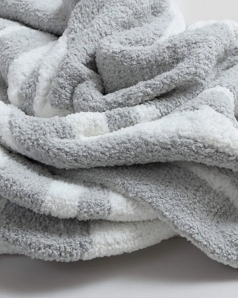 Woodland Throw Cloud Gray - Off White